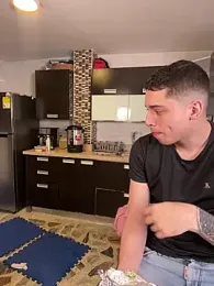 kevin_hotgirls stripchat stream image