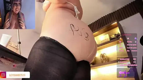 Lucysweett__ stripchat stream image