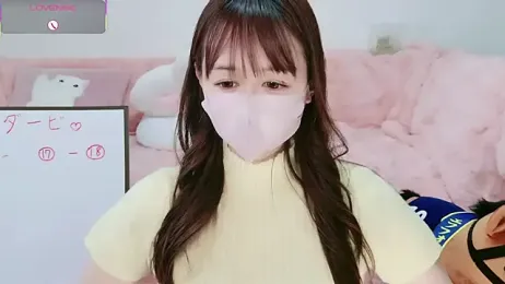 aaanyan stripchat stream image