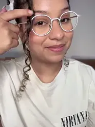 Shara_dreams stripchat stream image