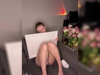 Sunlovv bongacams stream image