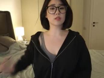 ki_mi chaturbate stream image