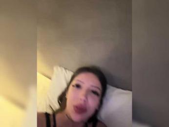 Tr1xie bongacams stream image