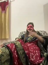 HoneyBearCpl stripchat stream image