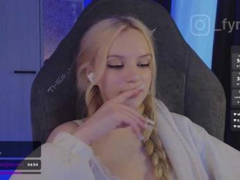fymryn bongacams stream image