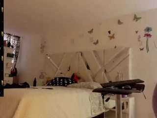 sexyzoee camsoda stream image