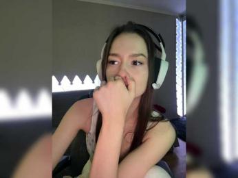 whiteTEA bongacams stream image