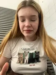 Honey___Hot stripchat stream image