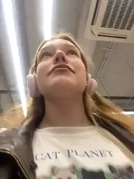 Honey___Hot stripchat stream image