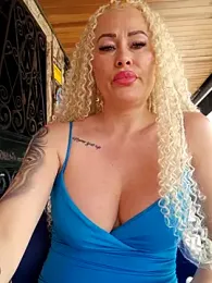 MILFBARBY stripchat stream image