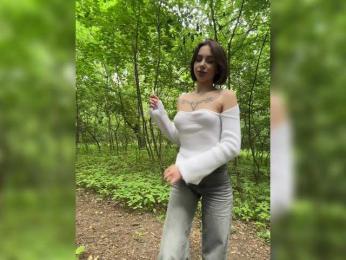 BabyDarii bongacams stream image