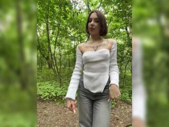 BabyDarii bongacams stream image