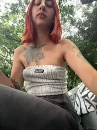 PurpleLinn stripchat stream image