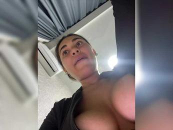 wlcm2talilia bongacams stream image