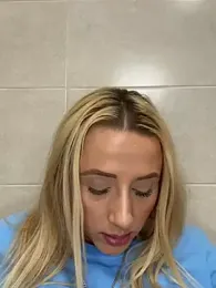 Strongqueen stripchat stream image