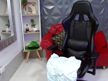 Miaynocolucci bongacams stream image