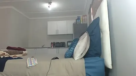 Melanin-Monroeee stripchat stream image