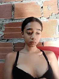 Zoe_Sweett18 stripchat stream image