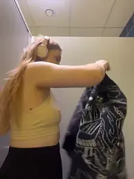 Honey___Hot stripchat stream image