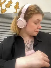 Honey___Hot stripchat stream image