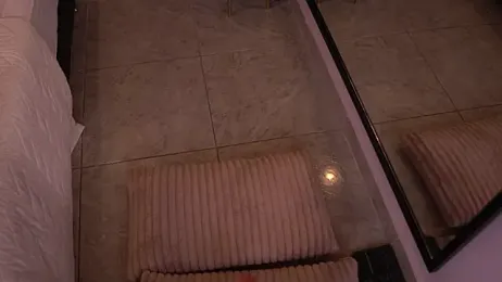 ElleDiane stripchat stream image