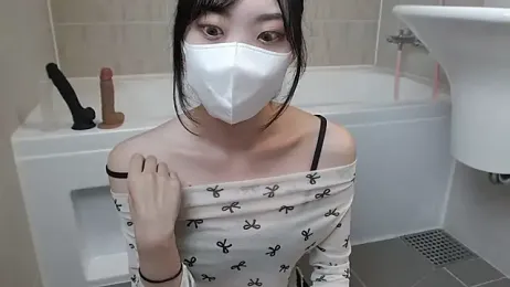 momo_room stripchat stream image