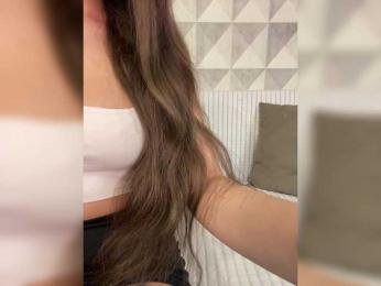 dee_zee bongacams stream image