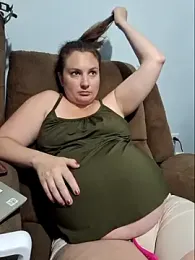 MilfyMrsRobinson stripchat stream image
