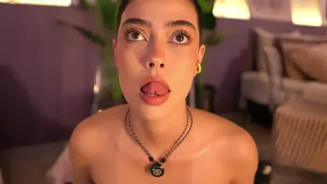 ElleDiane stripchat stream image