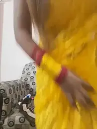 HoneyBearCpl stripchat stream image