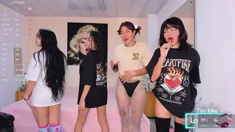 SSWEETSIIN stripchat stream image