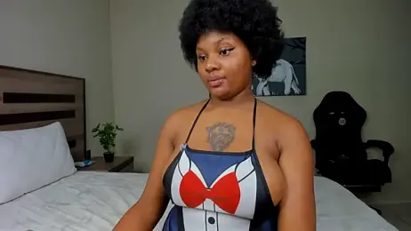 Renee-18 stripchat stream image