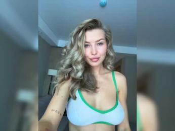 sweetpeach77 bongacams stream image