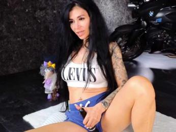 -BABAYAGA- bongacams stream image