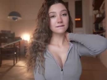 mia_elfie chaturbate stream image