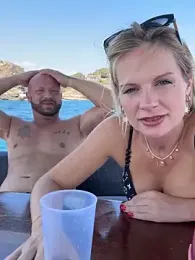 Isabella_kiko stripchat stream image