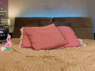 Naomi Asian flirt4free stream image