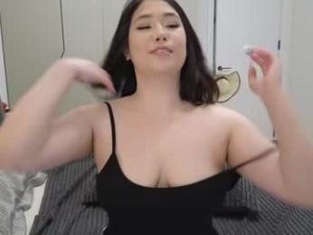 ki_mi chaturbate stream image