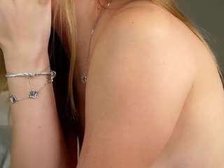 quennagales camsoda stream image