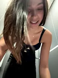 _MiaQueen_ stripchat stream image