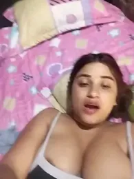 perlita05 stripchat stream image