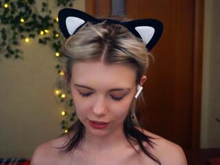 Odelyna Curless flirt4free stream image