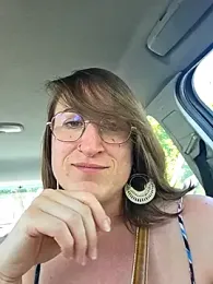 minierose stripchat stream image