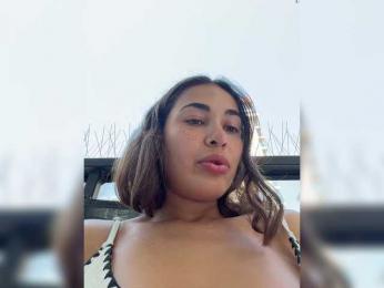 wlcm2talilia bongacams stream image