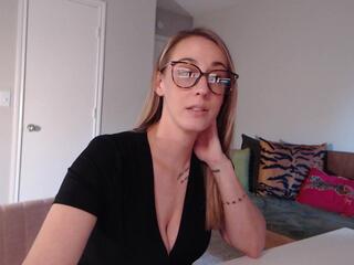 Zoey Evans flirt4free stream image