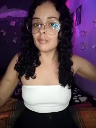 NinaSweet2 stripchat stream image