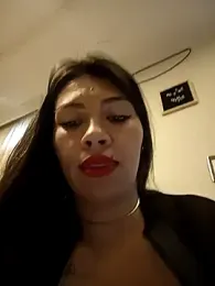 LIZ-06_ stripchat stream image