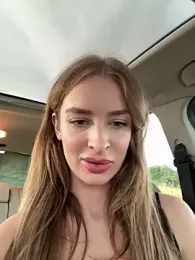 EvieEvans stripchat stream image