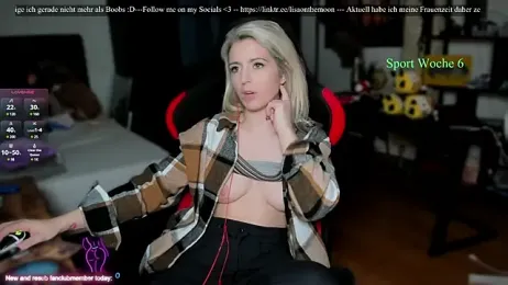 Lisaonthemoon stripchat stream image