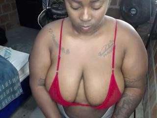 alex-2-9114 camsoda stream image